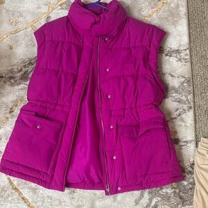 Universal Thread Magenta Quilted Puffer Vest